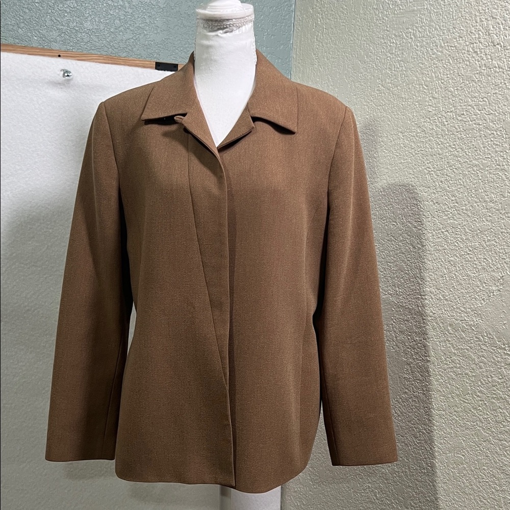 PETER Nygard Tan Blazer